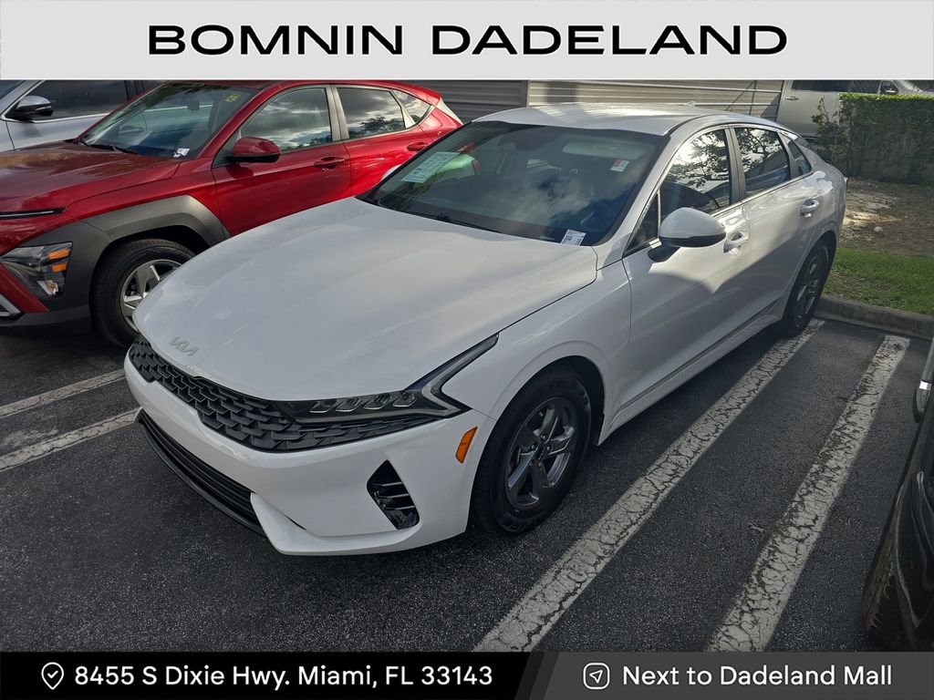 Used 2023 Kia K5 LXS image 2