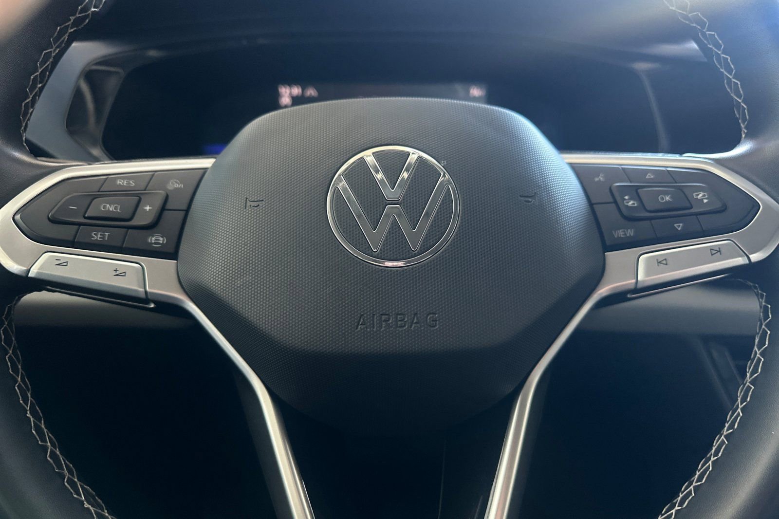 Used 2022 Volkswagen Taos SE AWD/4WD image 23