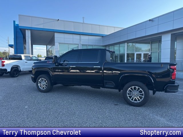 Used 2024 Chevrolet Silverado 2500 LTZ w/ LTZ Convenience Package