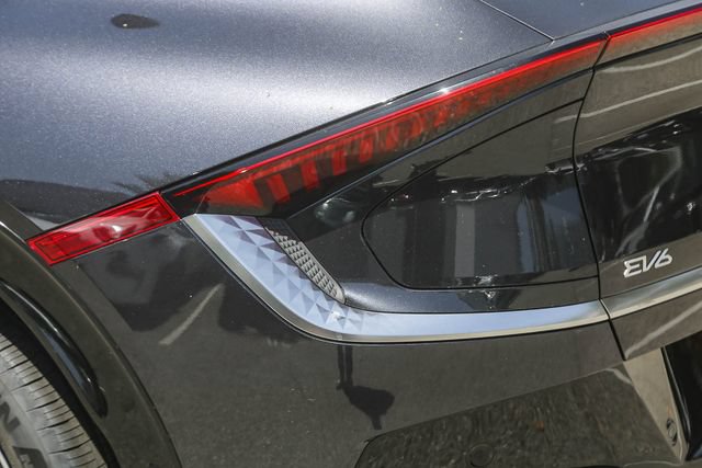 New 2026 Kia EV6 Wind RWD image 17