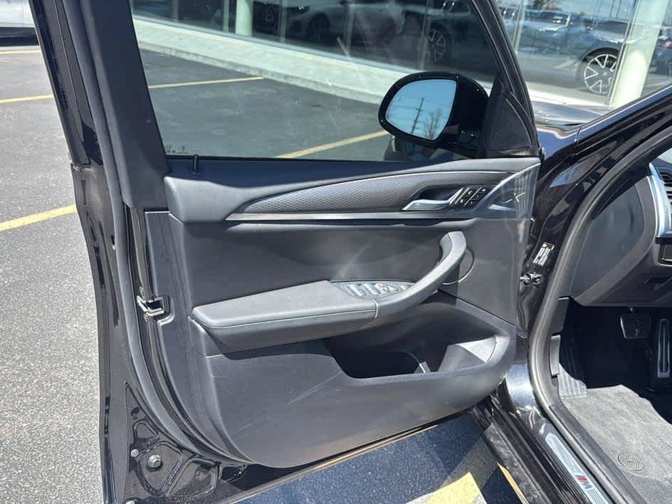 Used 2024 BMW X3 xDrive30i w/ M Sport Package AWD/4WD image 8