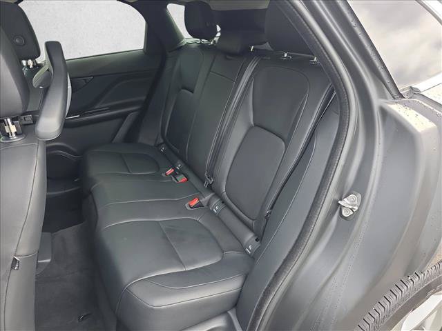 Used 2019 Jaguar F-PACE Premium AWD/4WD image 14