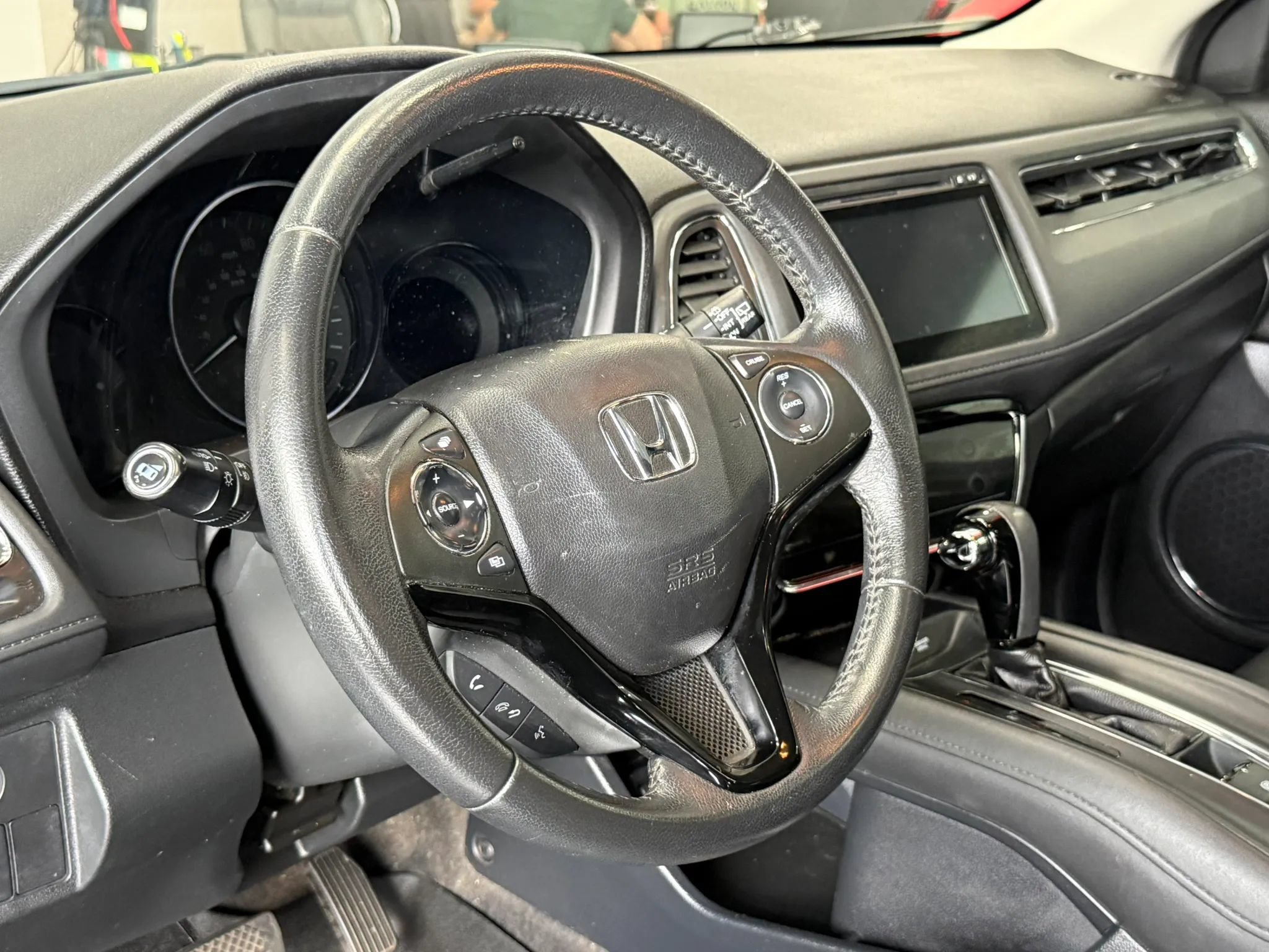 Used 2016 Honda HR-V EX-L image 9