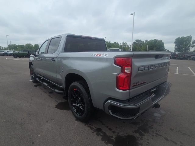 Used 2023 Chevrolet Silverado 1500 RST w/ Redline Edition AWD/4WD image 11