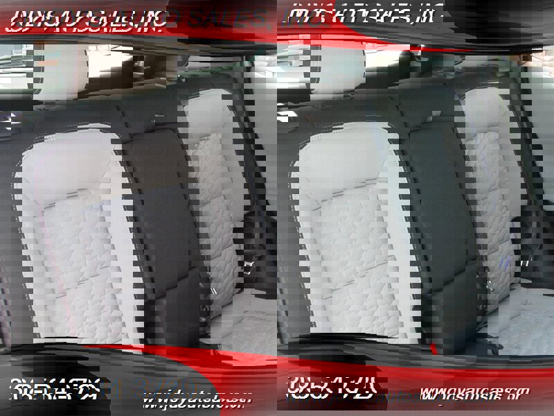 Used 2018 Chevrolet Equinox LS image 25