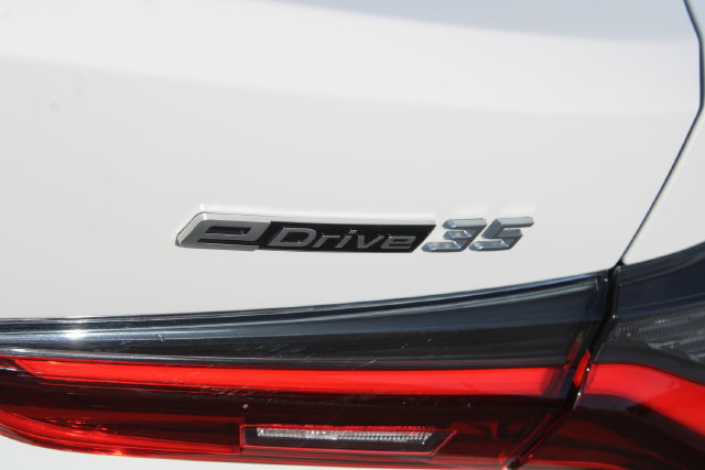 Used 2024 BMW i4 eDrive35 w/ Premium Package RWD image 10