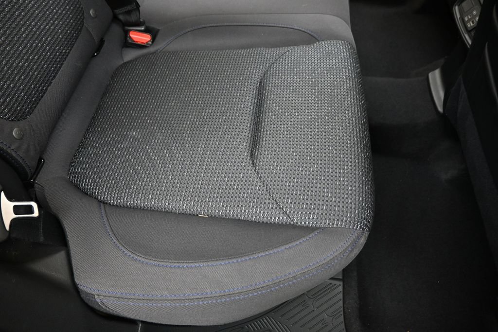 Certified 2025 Subaru Forester Premium AWD/4WD image 16