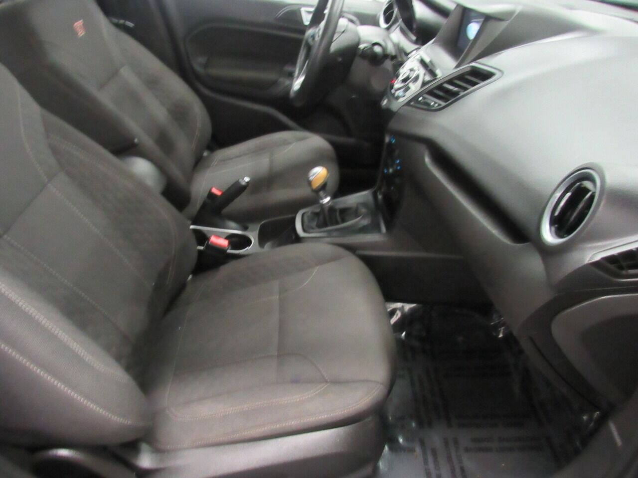 Used 2017 Ford Fiesta ST FWD image 16