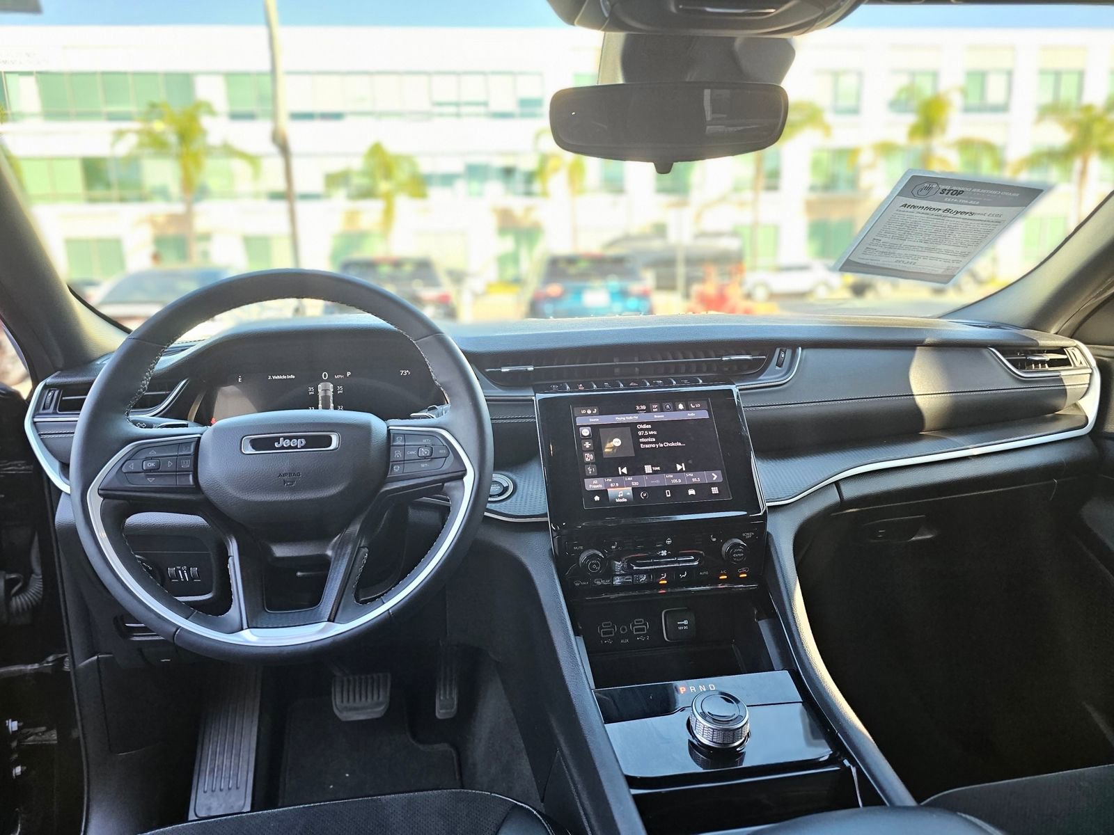 Used 2023 Jeep Grand Cherokee Altitude image 25