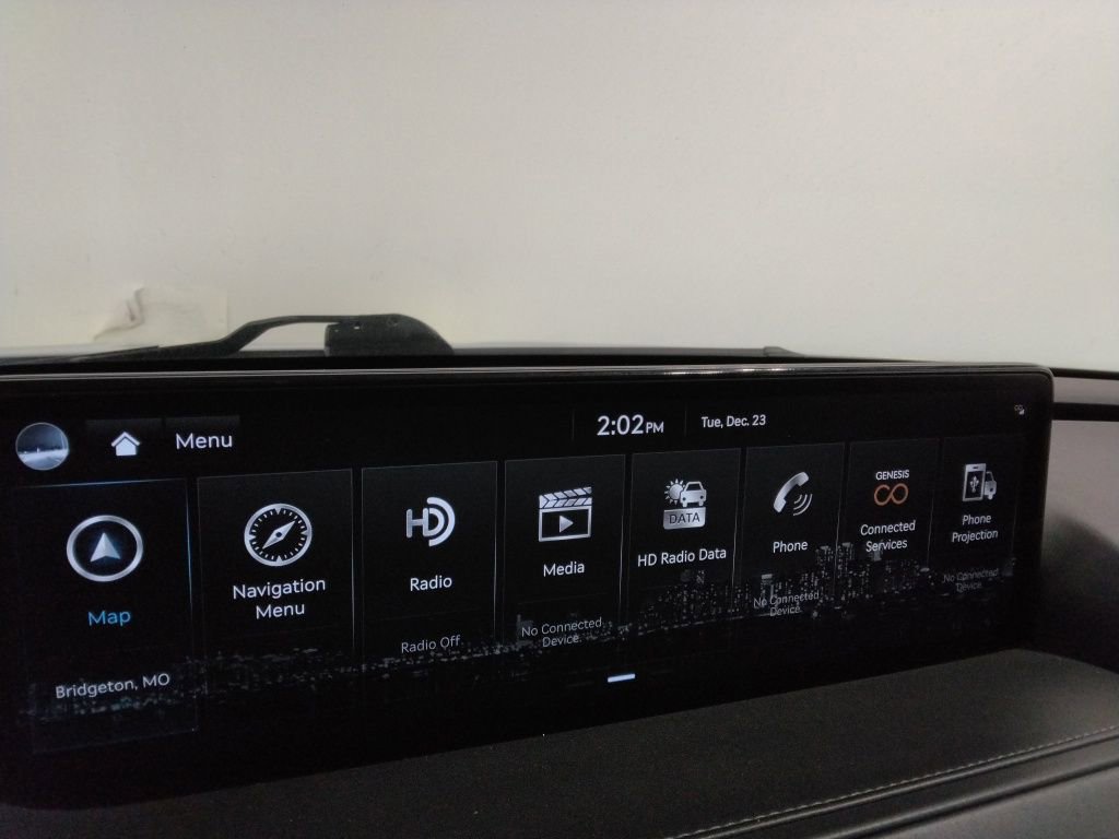 Used 2023 Genesis G80 2.5T image 22