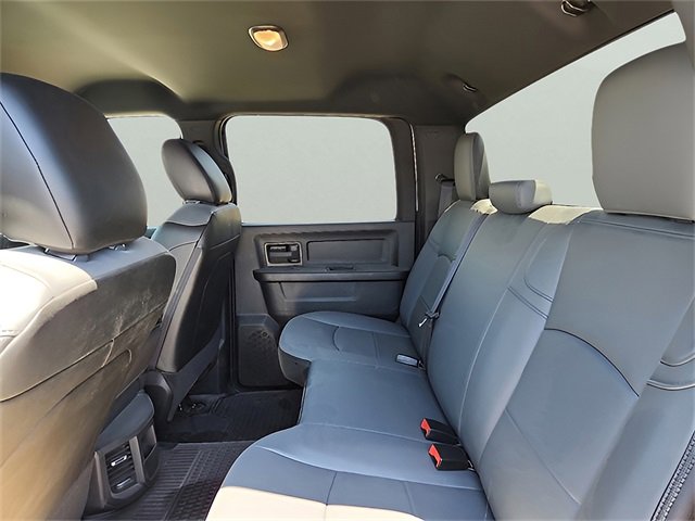 Used 2024 RAM 5500 Tradesman w/ Chrome Appearance Group image 9