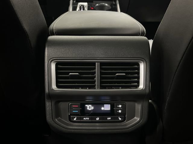 Used 2024 Volkswagen Atlas SEL image 35