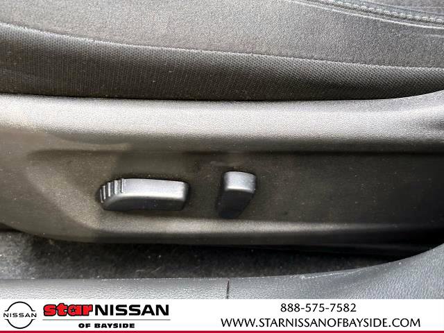 Certified 2021 Nissan Altima 2.5 SV FWD image 17