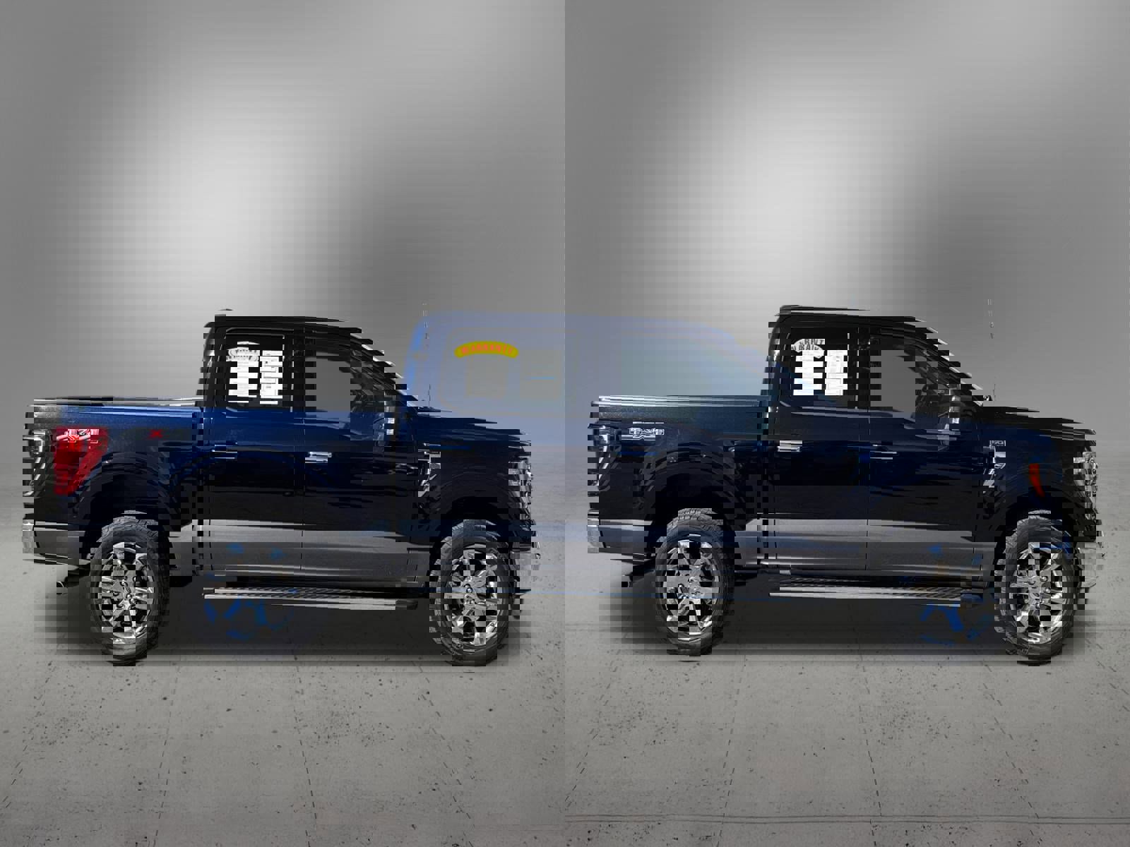 Certified 2022 Ford F150 XLT w/ Equipment Group 302A High image 5