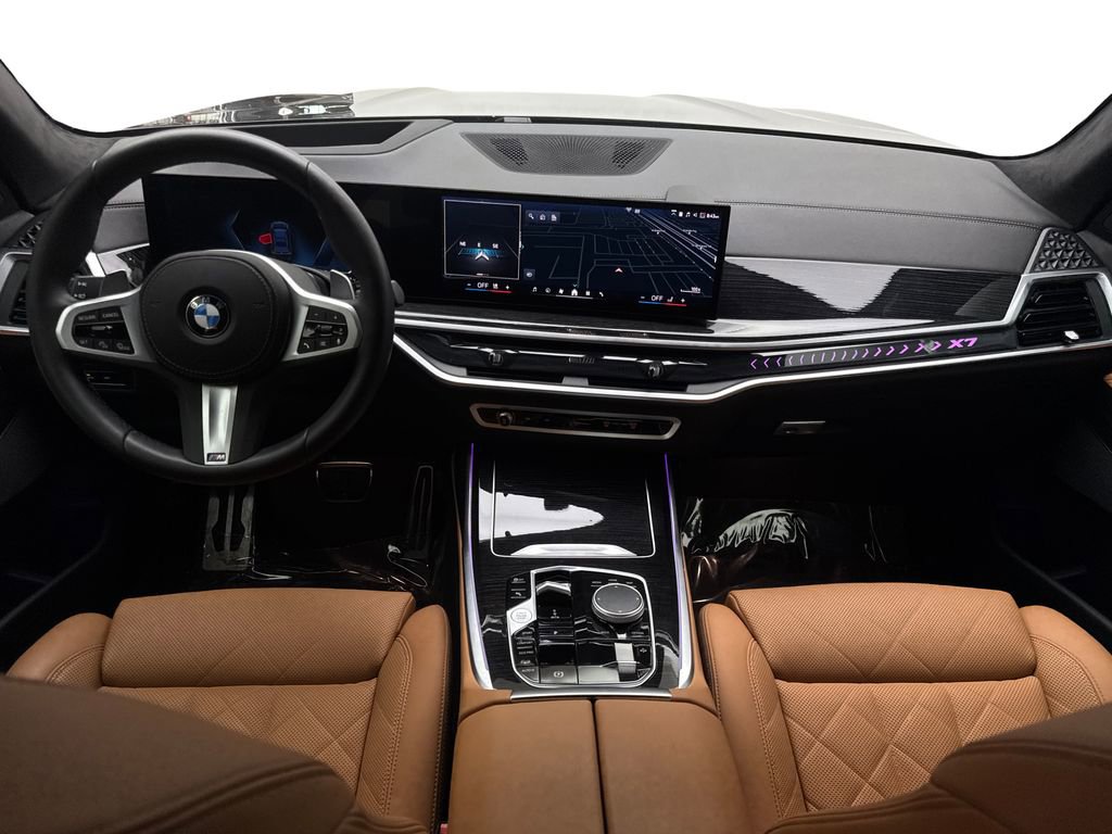 Used 2024 BMW X7 xDrive40i w/ M Sport Package AWD/4WD image 56