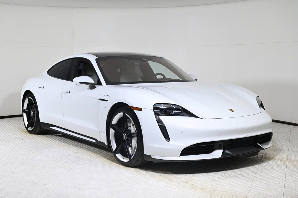 Certified 2020 Porsche Taycan Turbo image 9