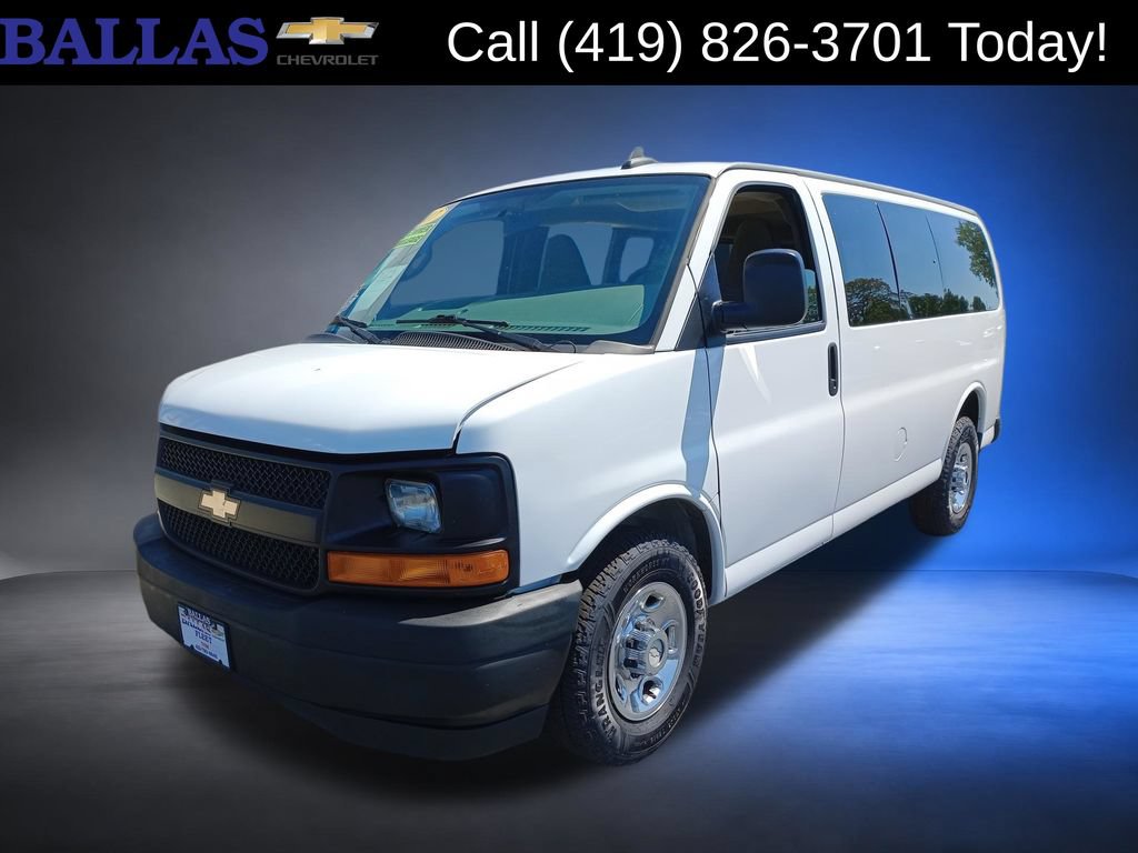 Used 2017 Chevrolet Express 2500 LS RWD image 1