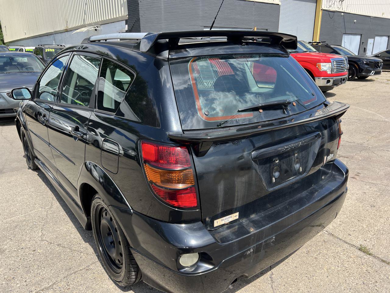 Used 2004 Pontiac Vibe FWD image 5