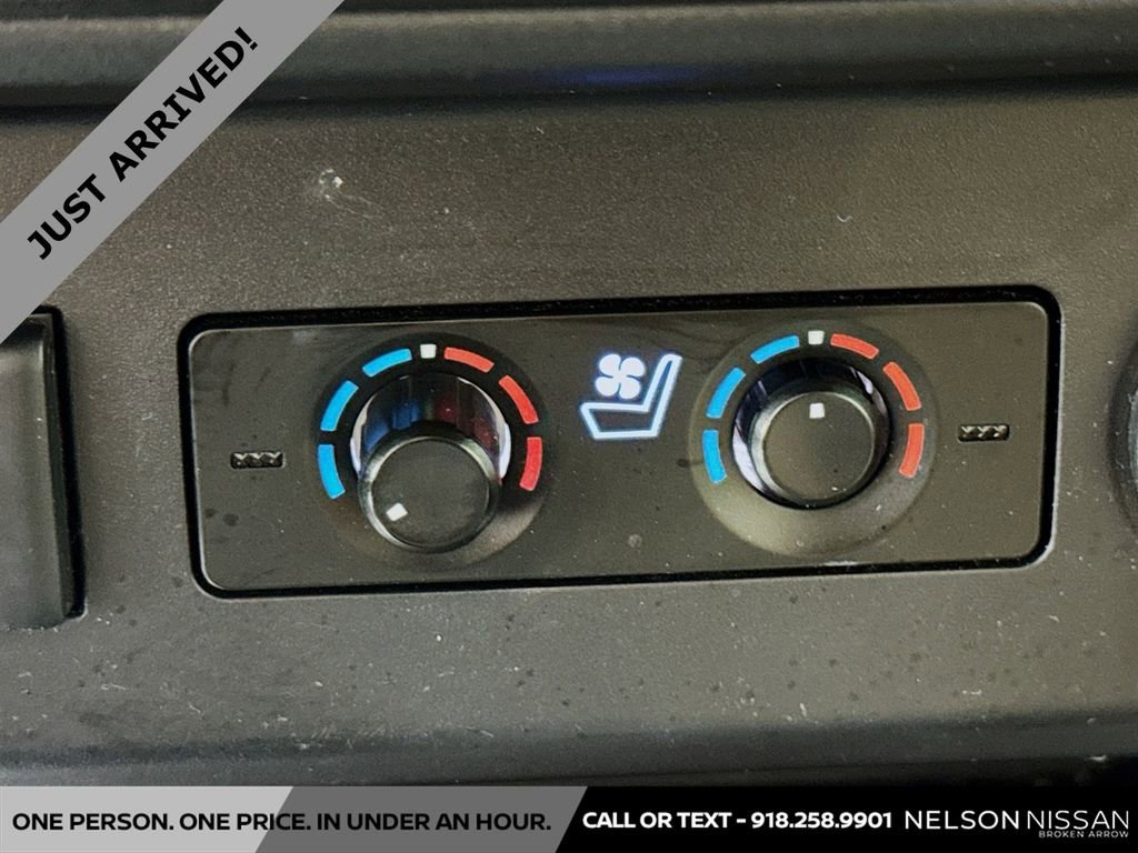 Used 2020 Toyota 4Runner Limited image 20