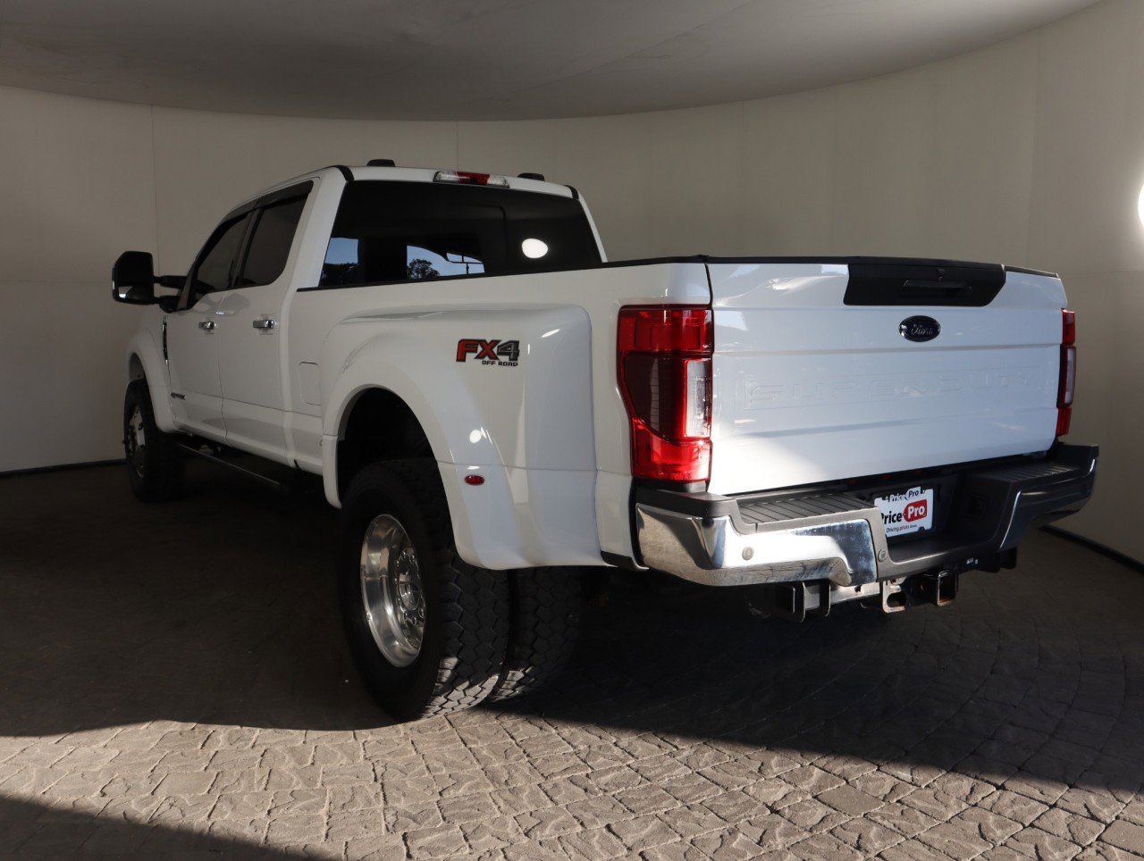 Used 2022 Ford F450 Lariat w/ Lariat Ultimate Package image 7