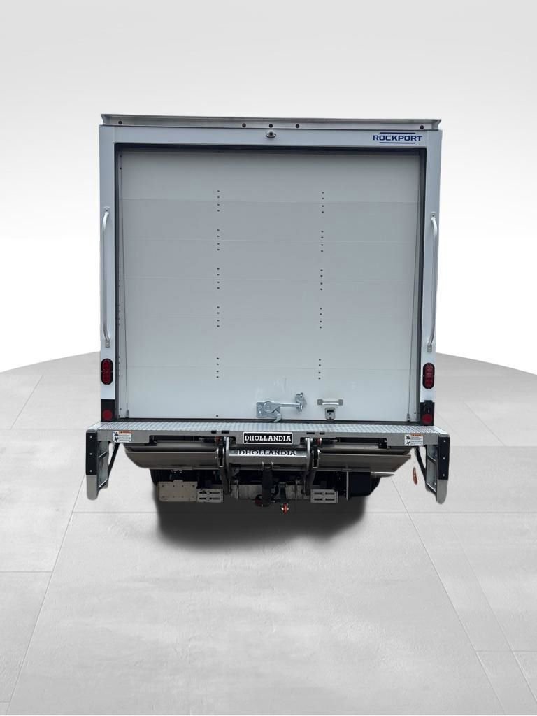 New 2027 Ford E-450 and Econoline 450 Super Duty w/ Power Equipment Group RWD image 4