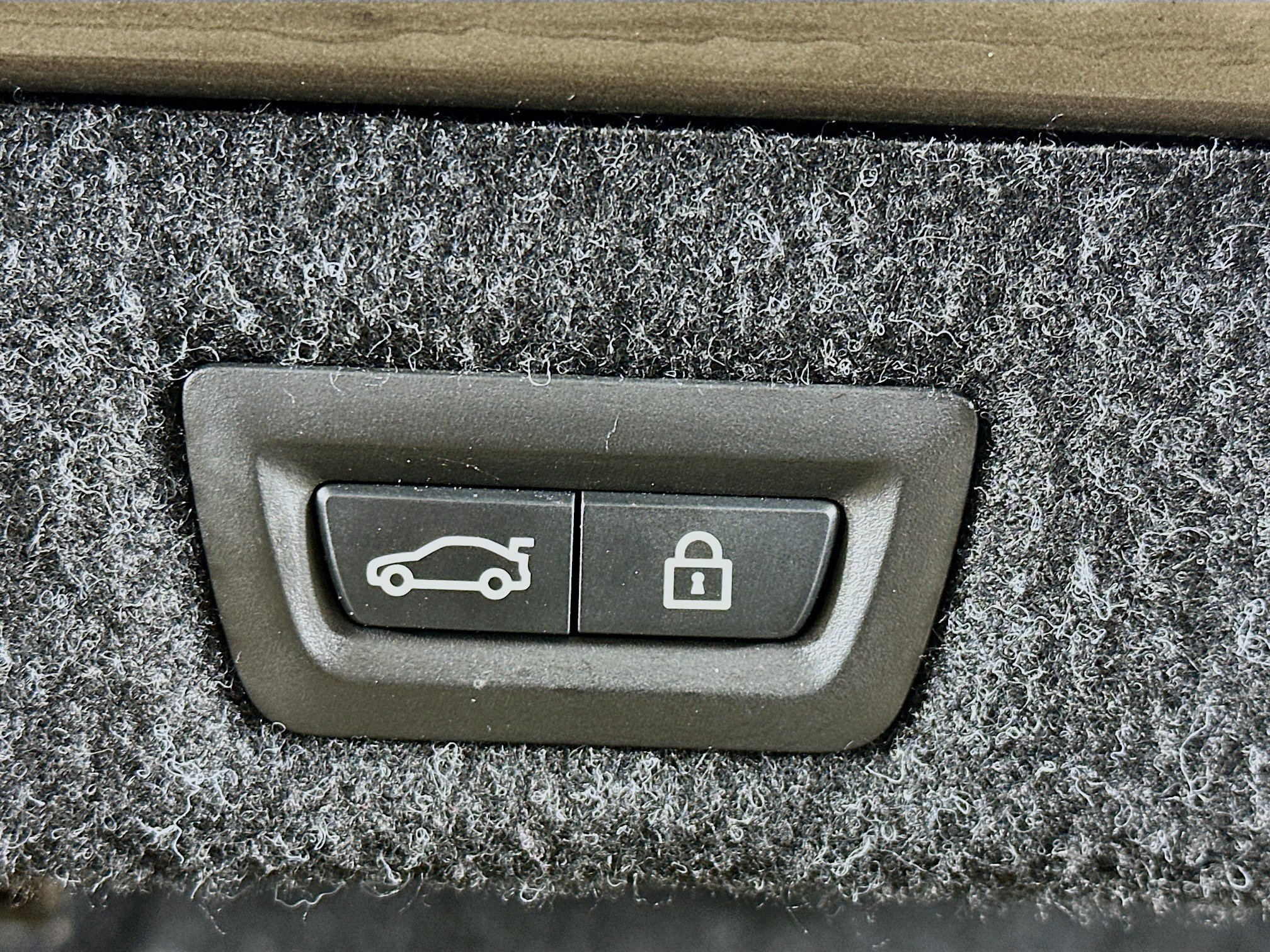 Used 2018 BMW 530i image 30