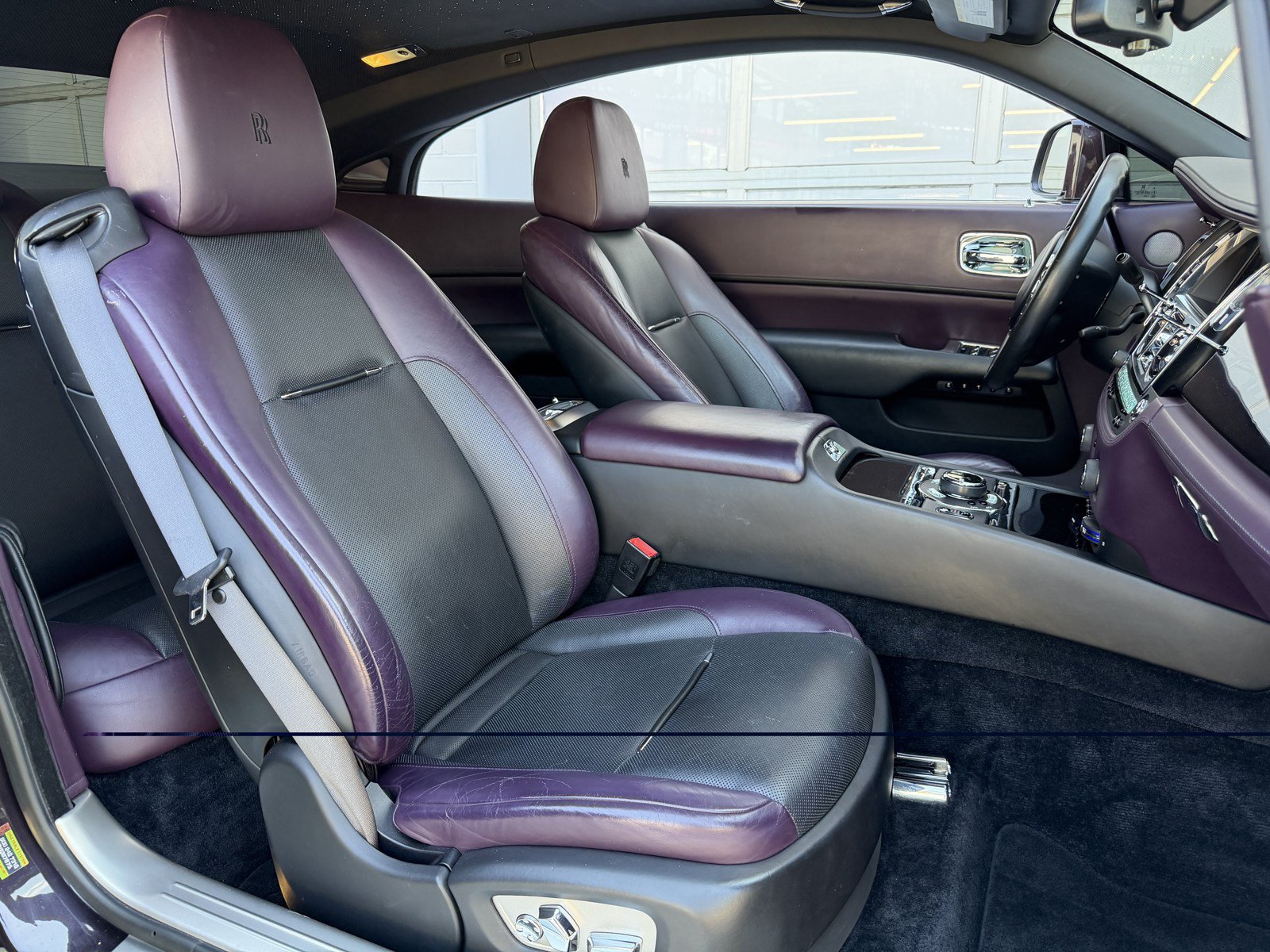 Used 2018 Rolls-Royce Wraith RWD image 42