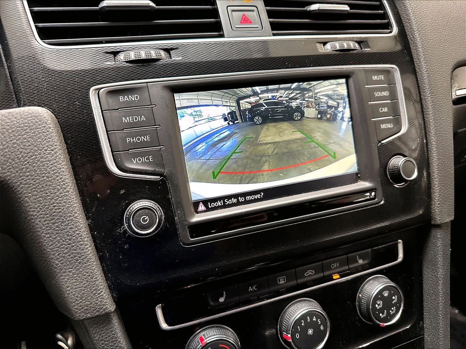 Used 2016 Volkswagen GTI S FWD image 17