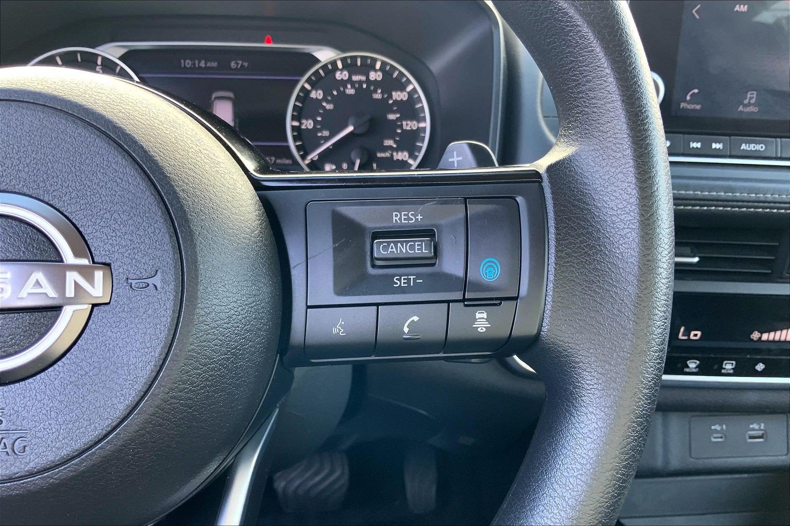 Used 2023 Nissan Rogue SV AWD/4WD image 24