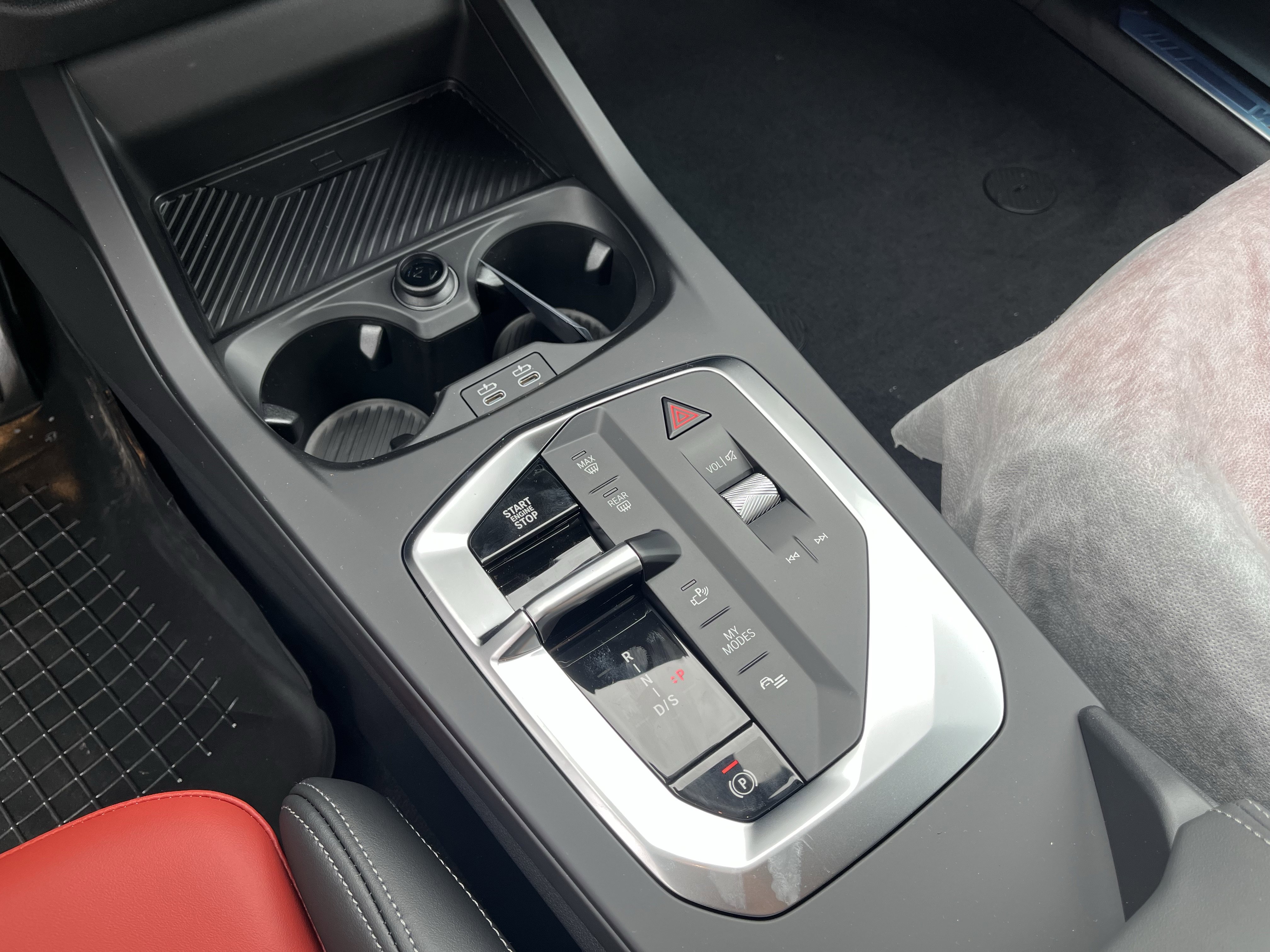 Used 2026 BMW M235i xDrive w/ Technology Package image 13