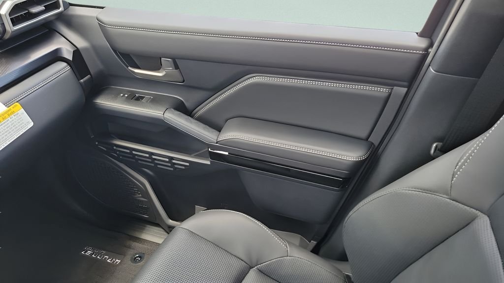 New 2026 Toyota 4Runner Limited AWD/4WD image 12