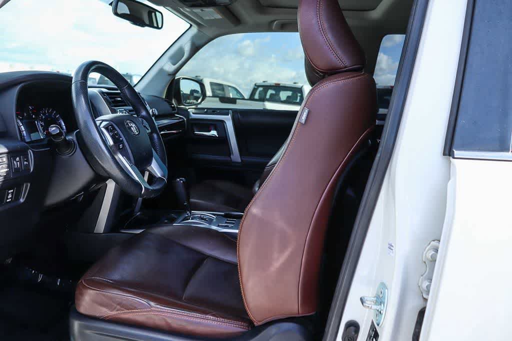 Used 2018 Toyota 4Runner Limited RWD image 17