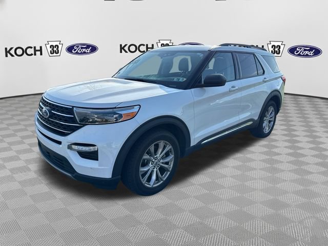 Used 2021 Ford Explorer XLT w/ Equipment Group 202A AWD/4WD image 3