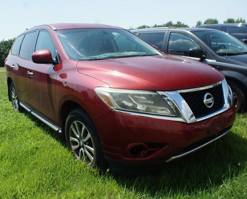 Used 2013 Nissan Pathfinder S