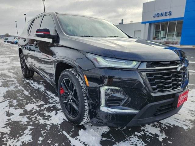 Used 2022 Chevrolet Traverse Premier w/ Redline Edition image 7