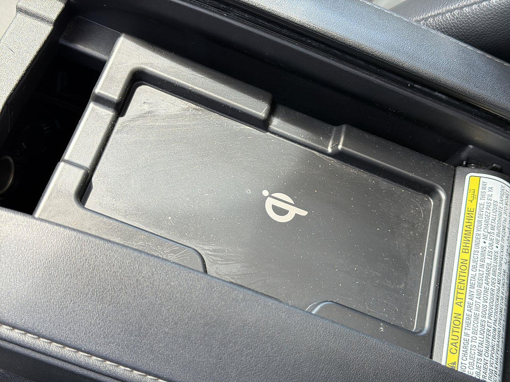 Used 2022 Toyota Highlander XLE FWD image 41