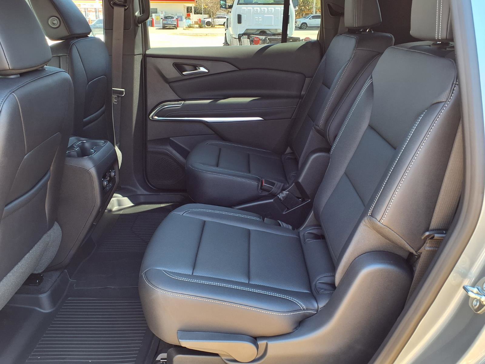 New 2026 Chevrolet Traverse LT w/ Driver Confidence Package FWD image 13
