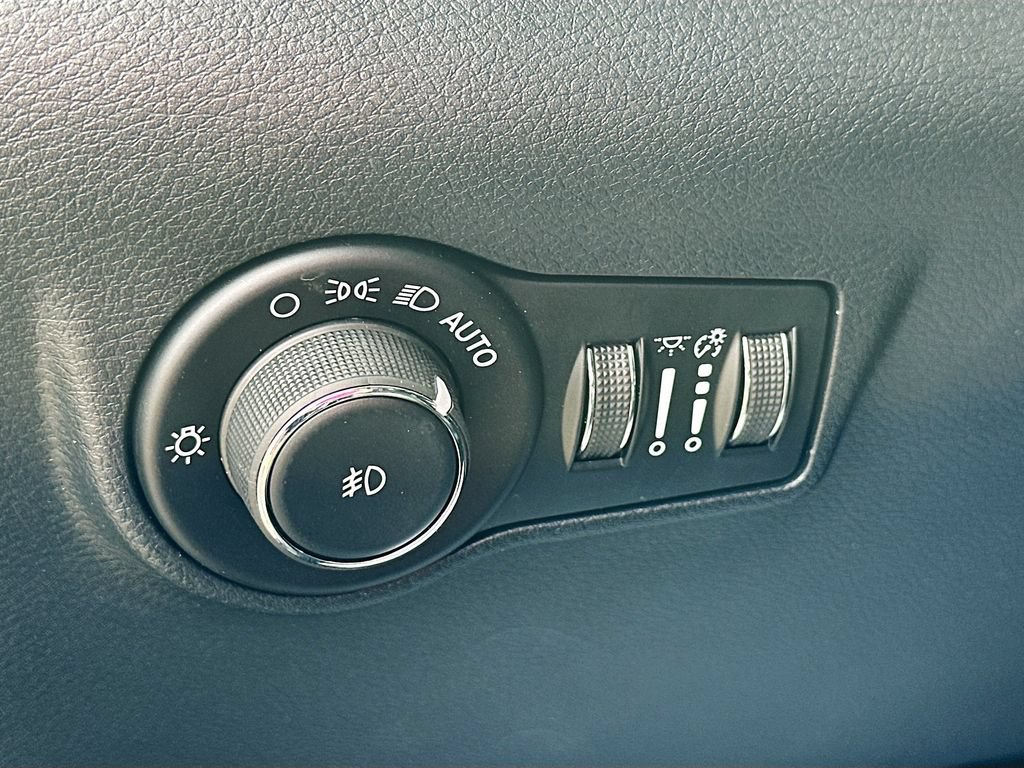 New 2026 Jeep Compass Limited AWD/4WD image 14