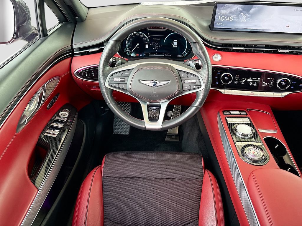 Used 2023 Genesis GV70 2.5T w/ Sport Prestige Package image 10