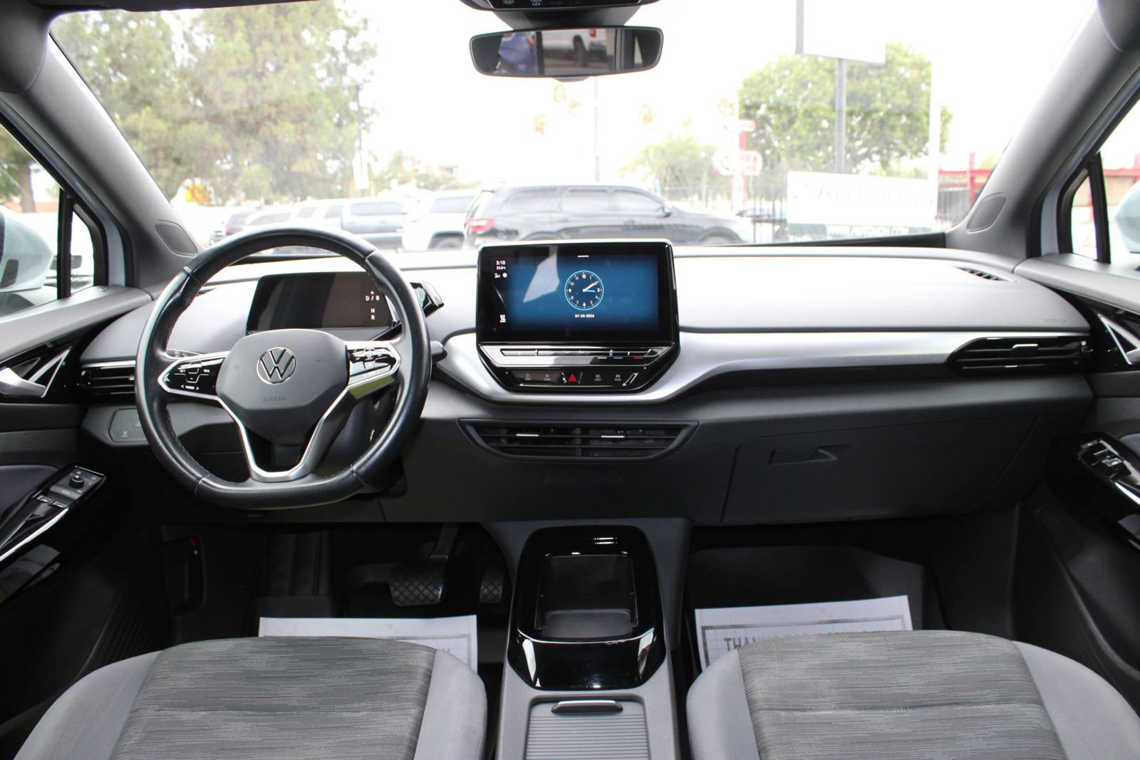 Used 2021 Volkswagen ID.4 Pro RWD image 18