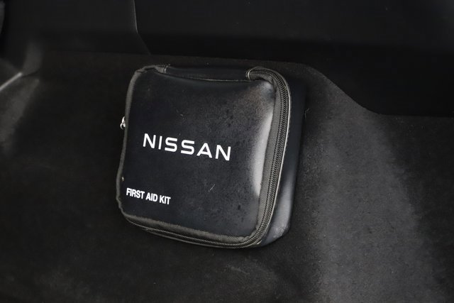 Used 2023 Nissan Rogue S image 9