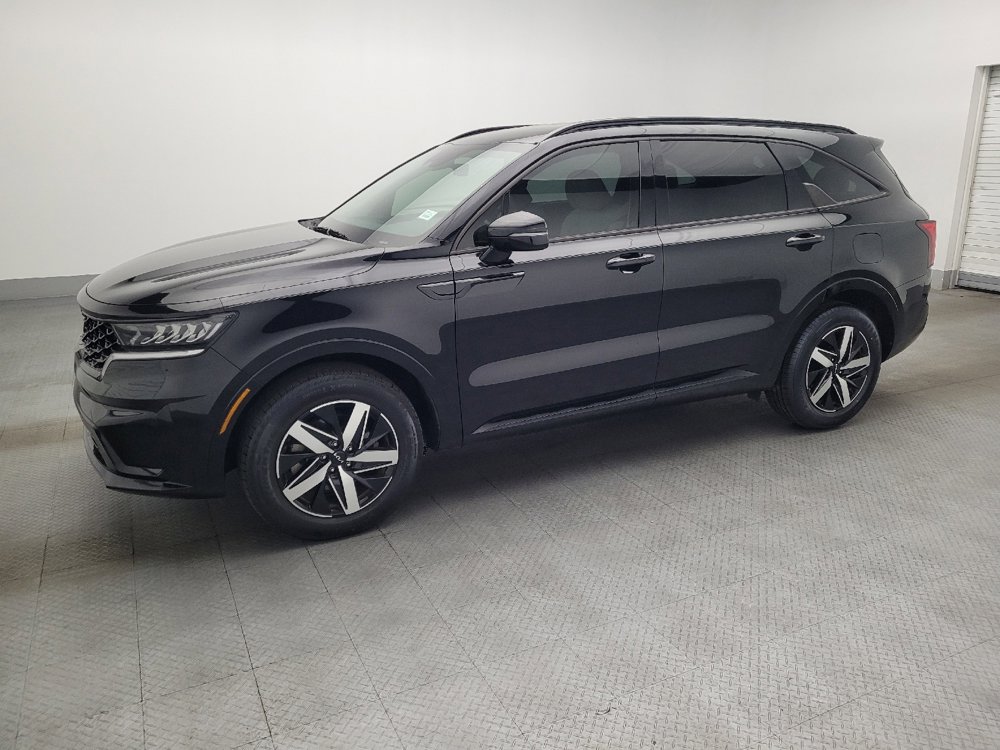 Used 2023 Kia Sorento EX image 2