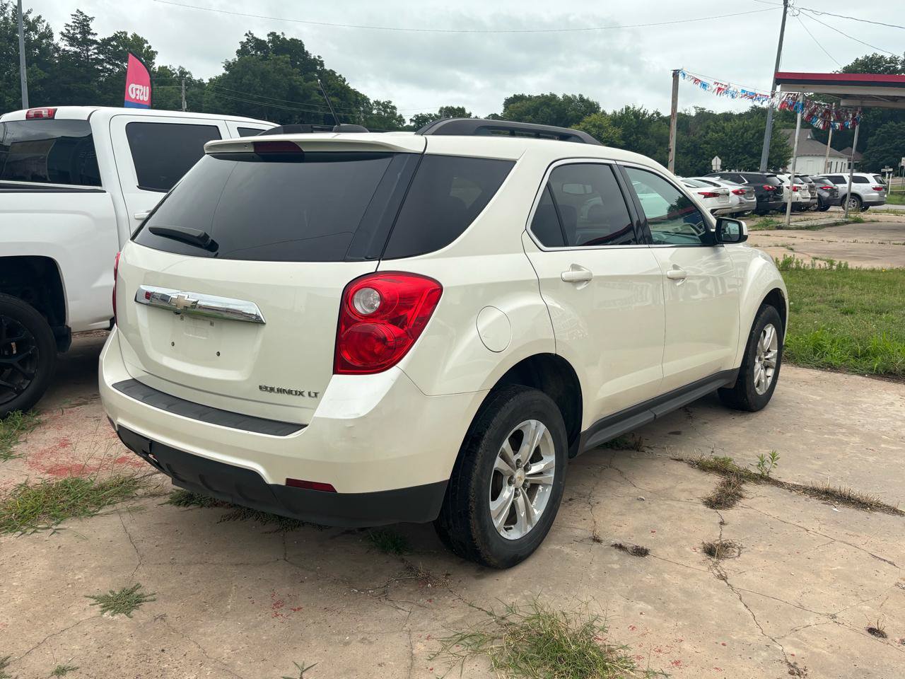 Used 2015 Chevrolet Equinox LT w/ Driver Convenience Package FWD image 3
