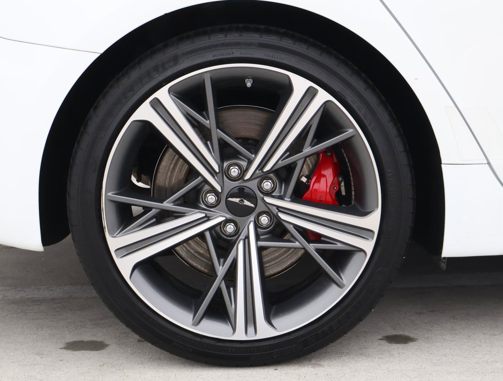 Used 2024 Genesis G70 3.3T Advanced w/ Sport Prestige Package image 8