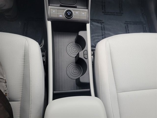 Used 2025 Hyundai Kona SEL image 12