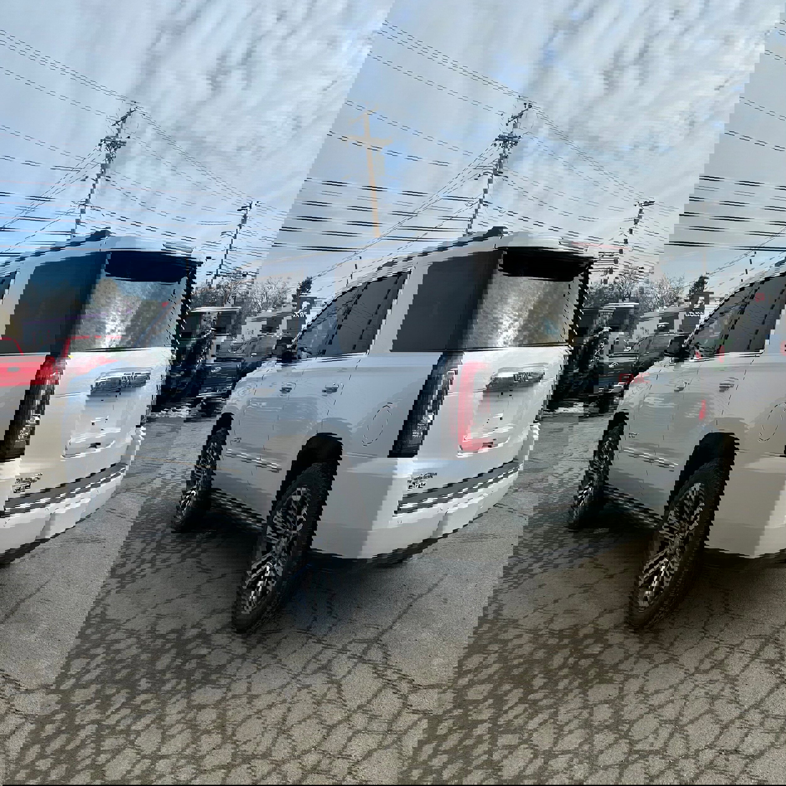 Used 2019 GMC Yukon Denali w/ Denali Ultimate Package image 5