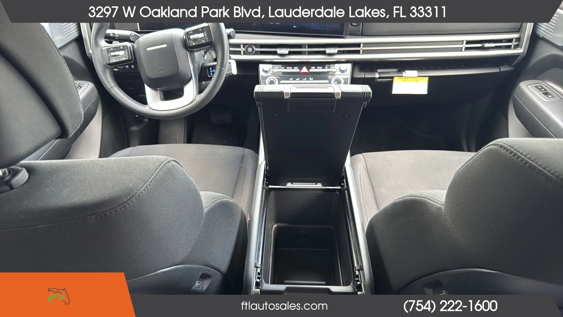 Used 2025 Hyundai Santa Fe SE FWD image 41