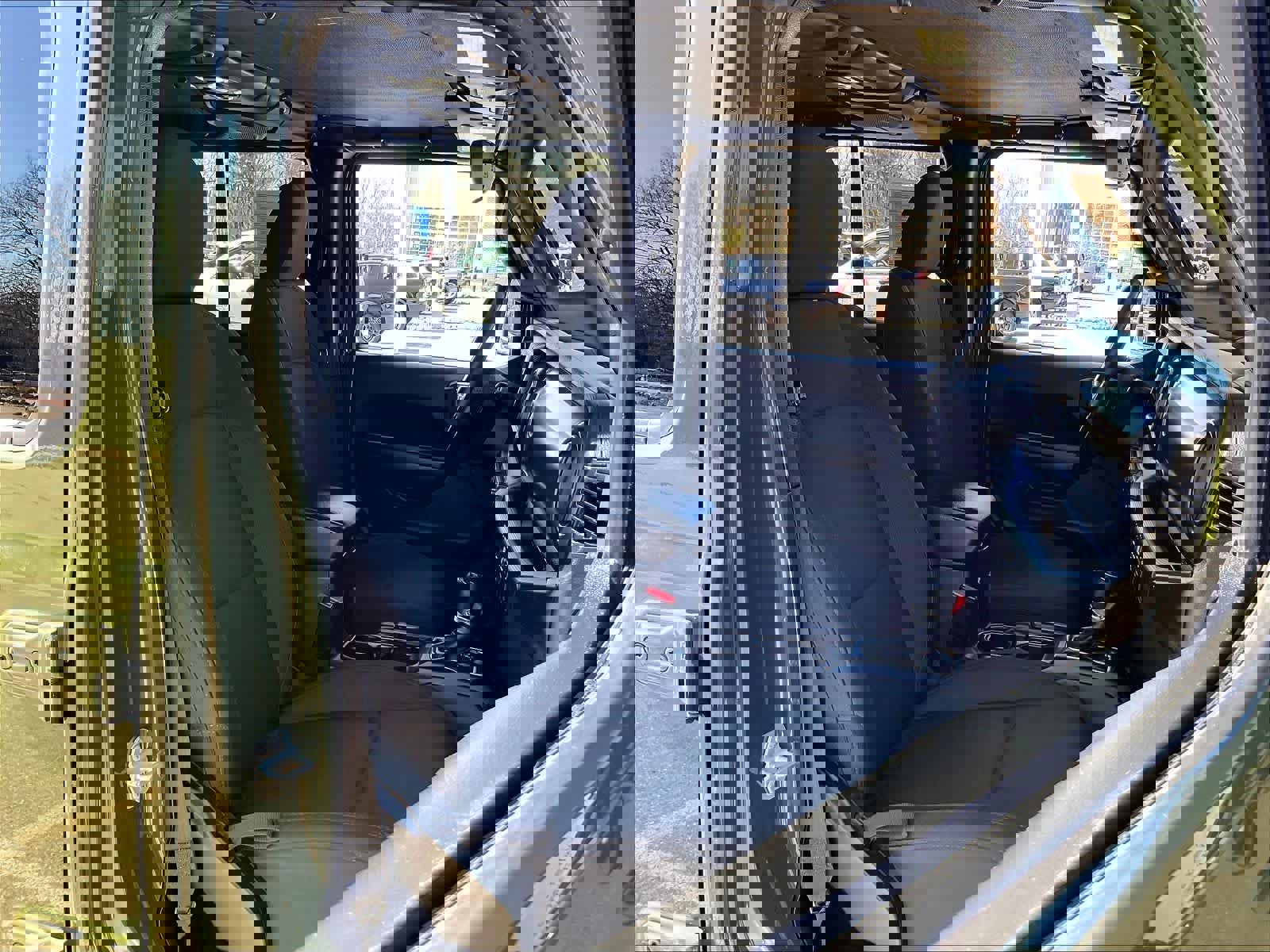 Used 2023 Jeep Wrangler Unlimited w/ Cold Weather Group image 11