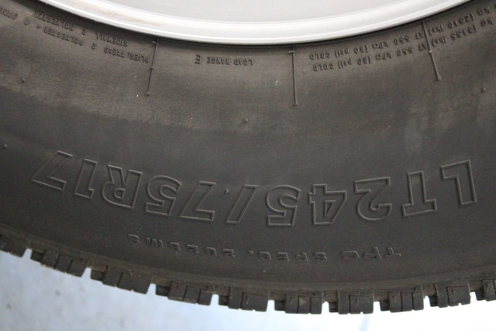 Used 2024 GMC Sierra 2500 Pro image 33