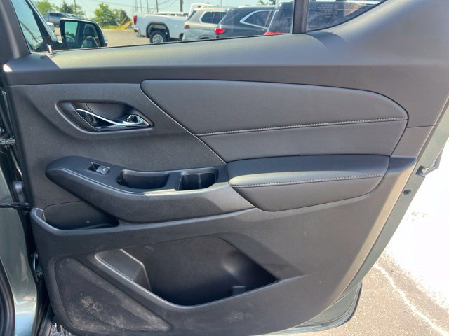 Used 2023 Chevrolet Traverse LT AWD/4WD image 12